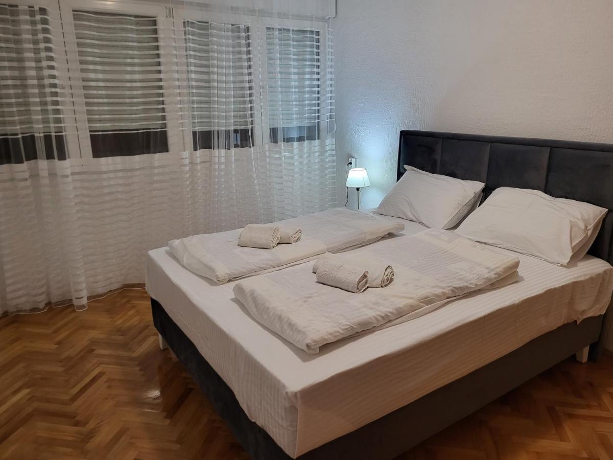 Apartman Andjela Tivat Buitenkant foto
