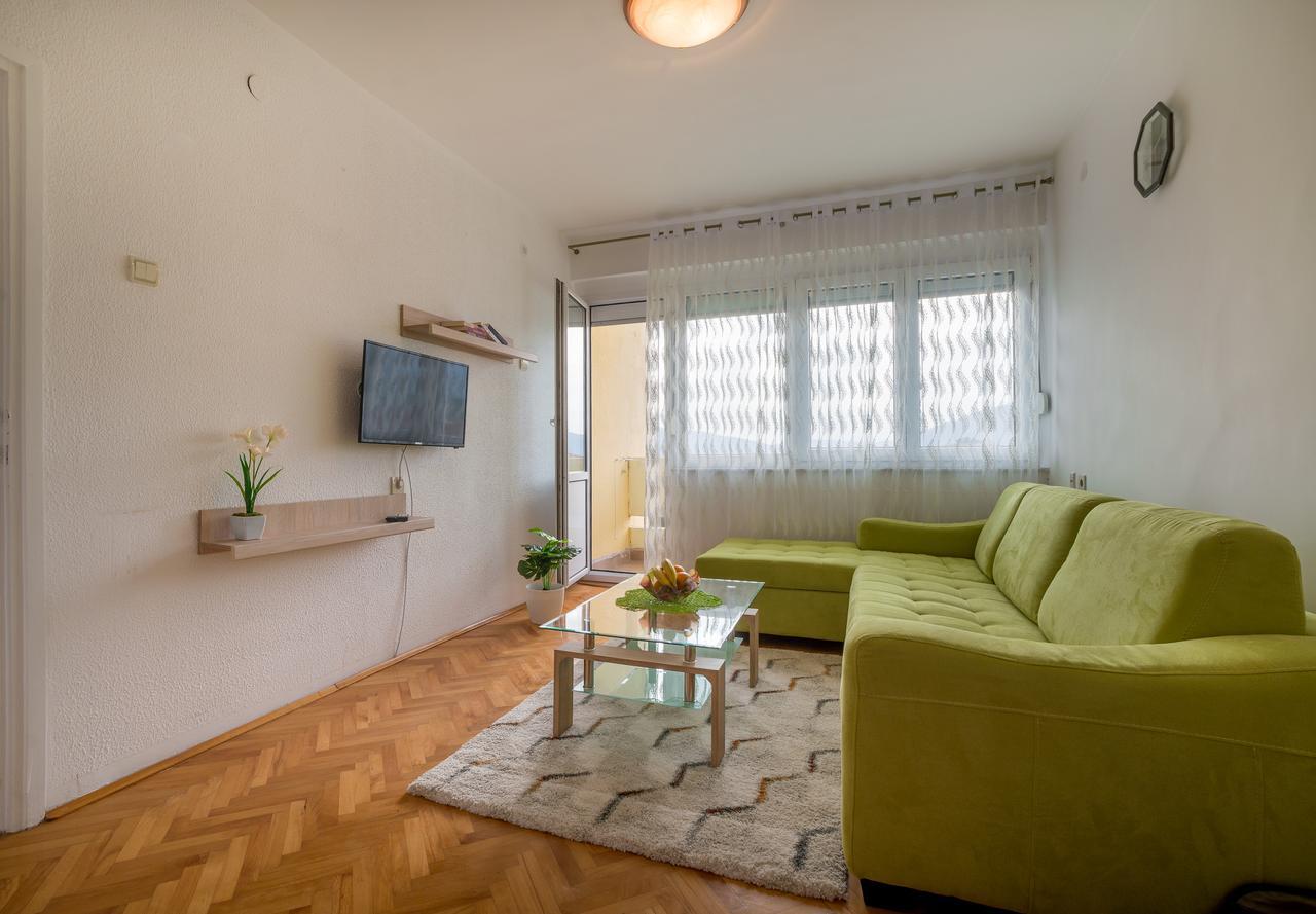 Apartman Andjela Tivat Buitenkant foto