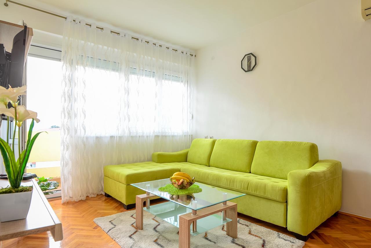 Apartman Andjela Tivat Buitenkant foto
