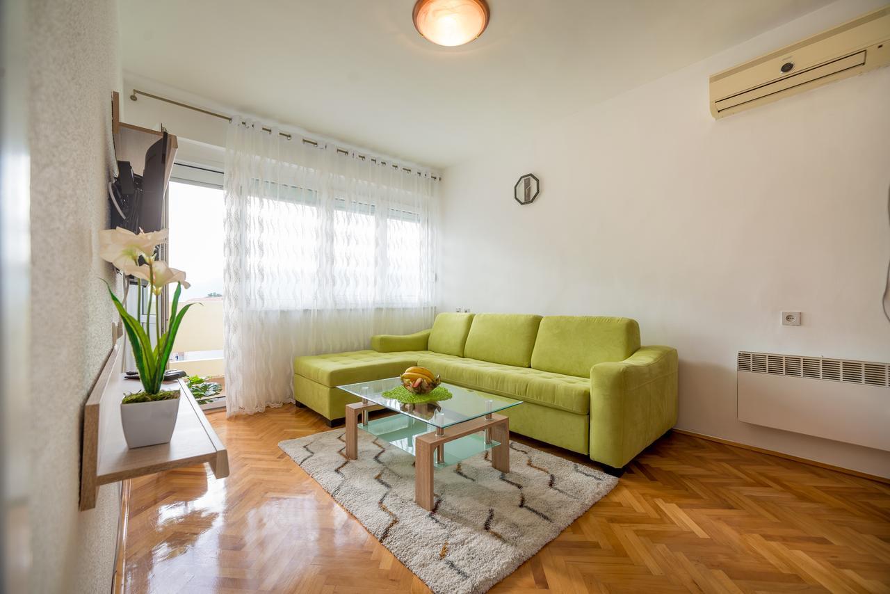 Apartman Andjela Tivat Buitenkant foto